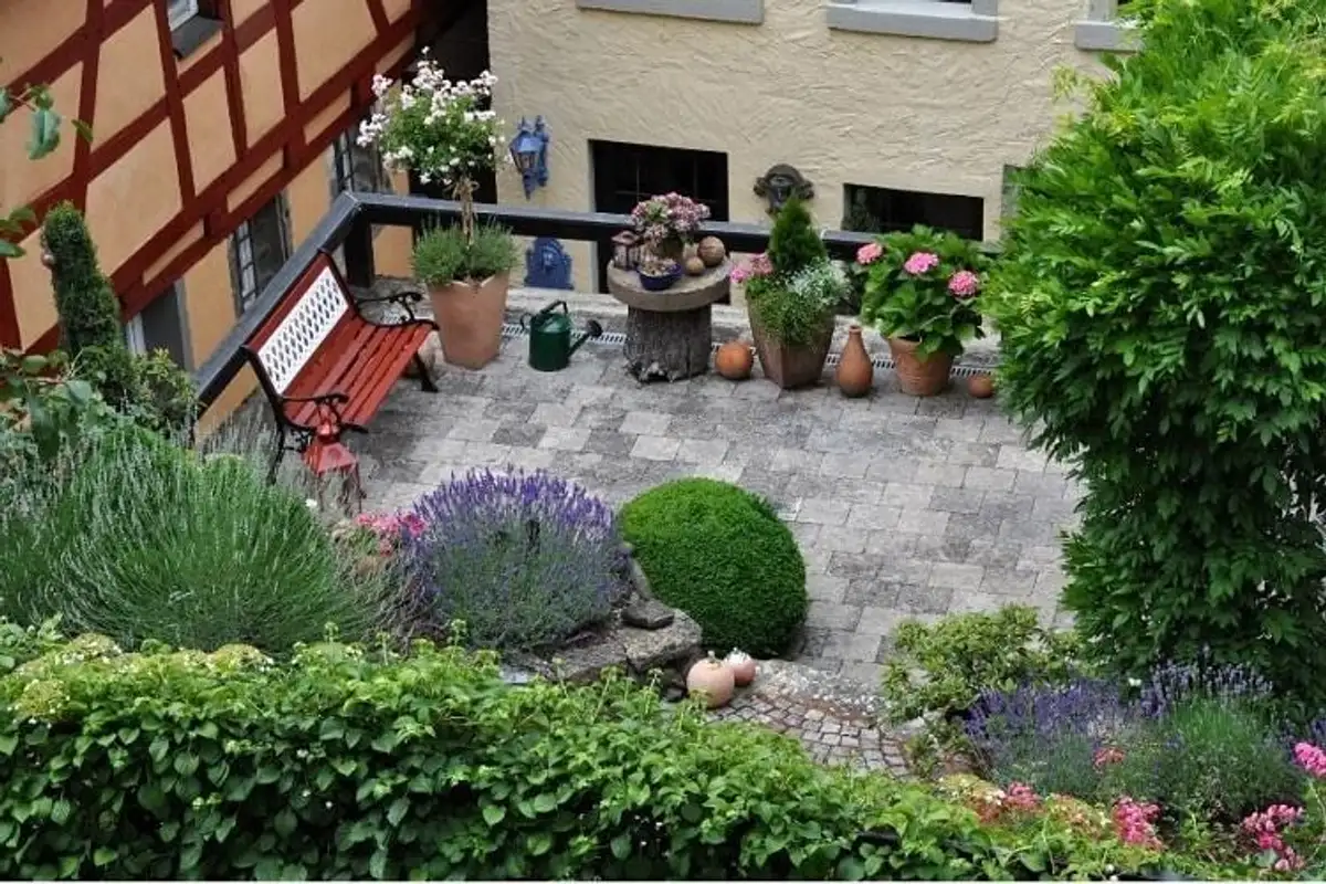 Discover The Hidden Benefits Of A Rooftop Garden